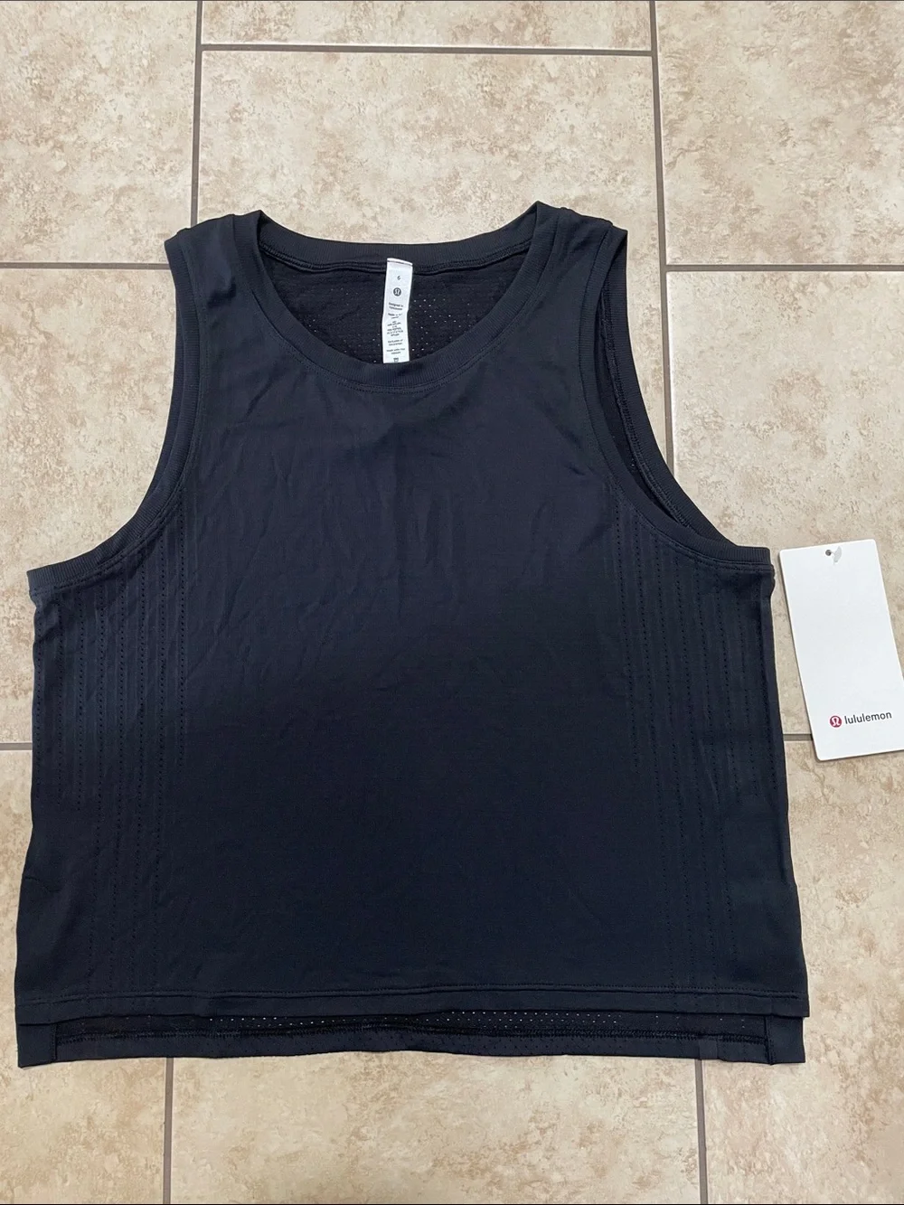 Lululemon Train to Be Tank Top Size 6 - Picture 1 of 7